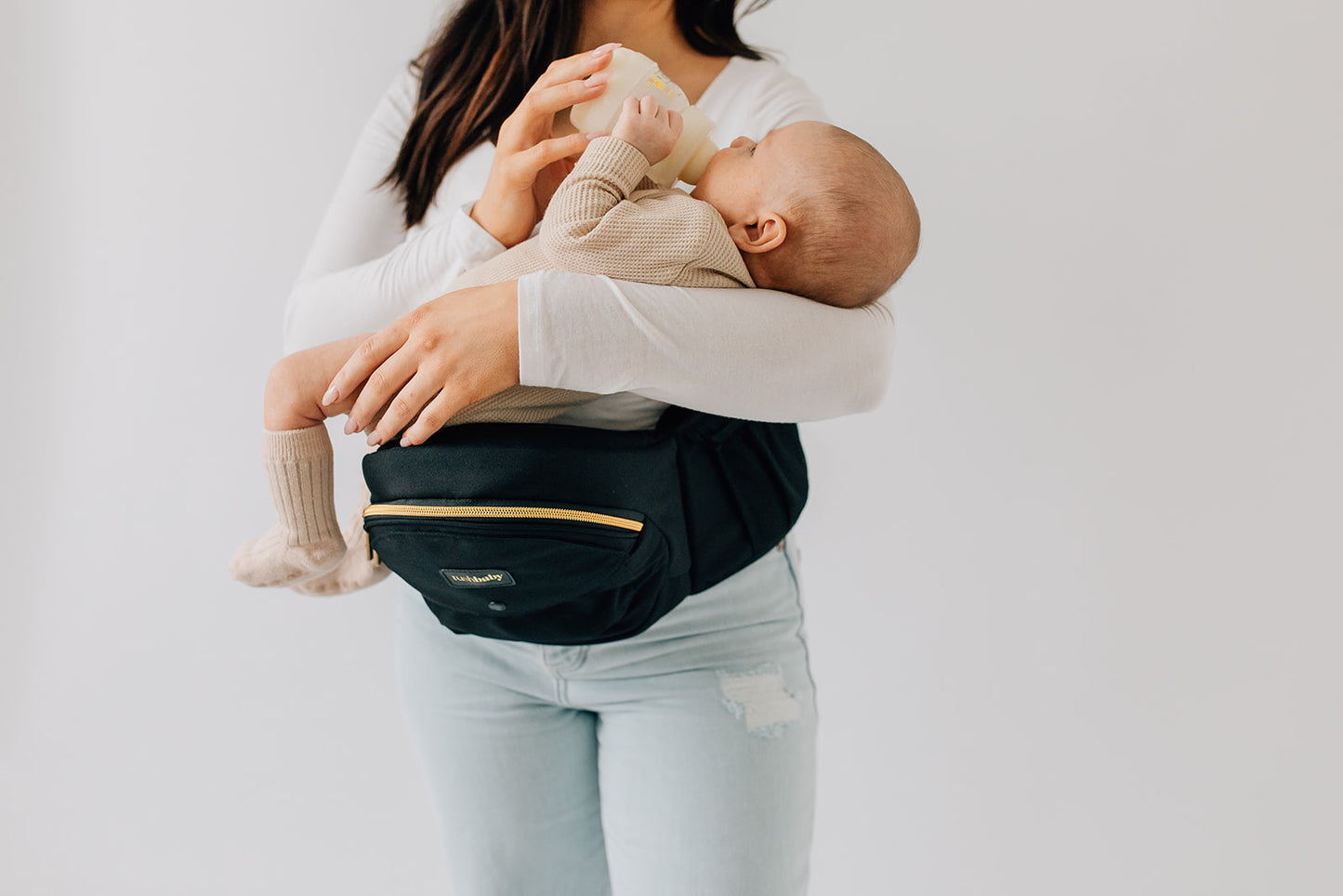 Tushbaby Hip Carrier, Black & Gold